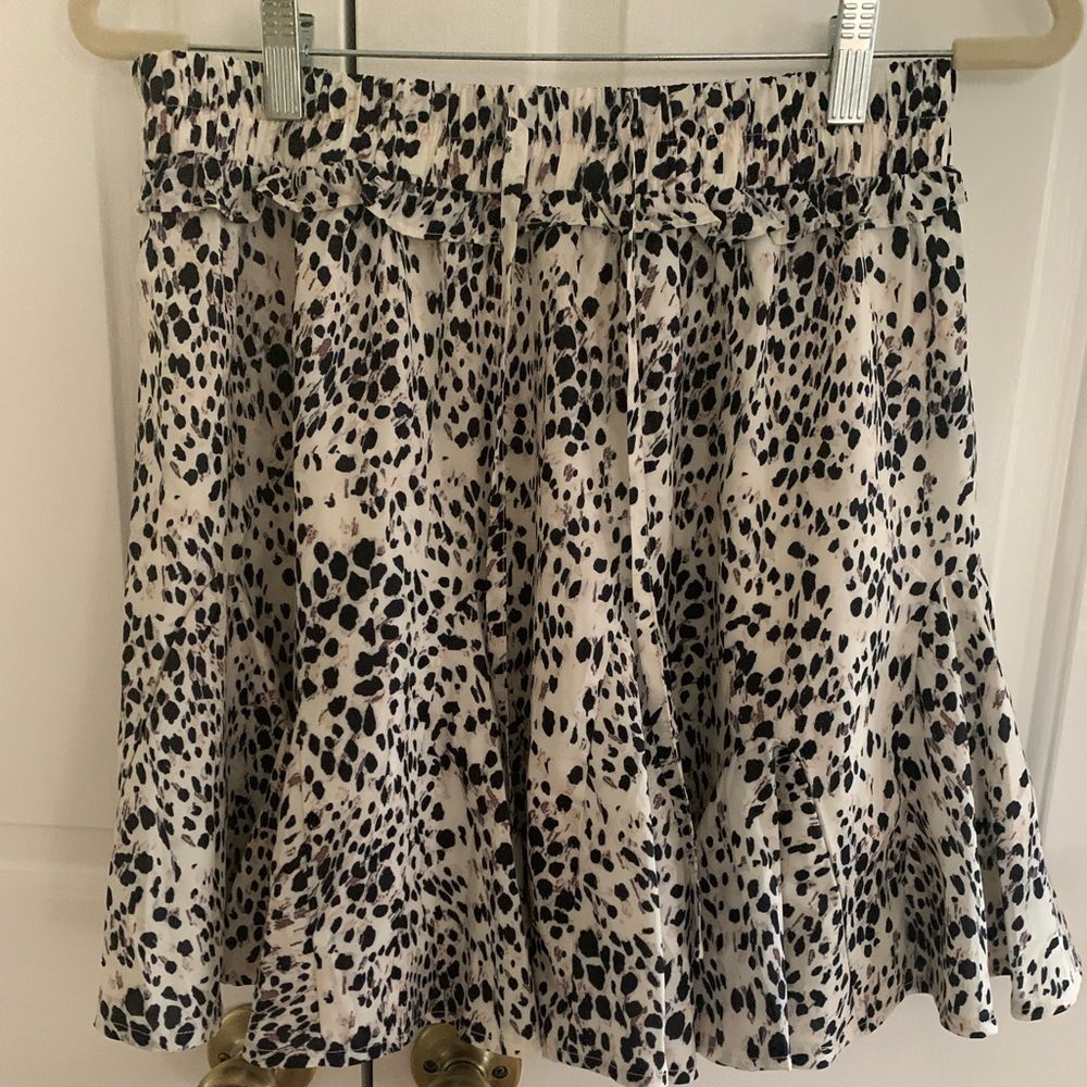 THE CUTEST FLIRTY SKIRT
